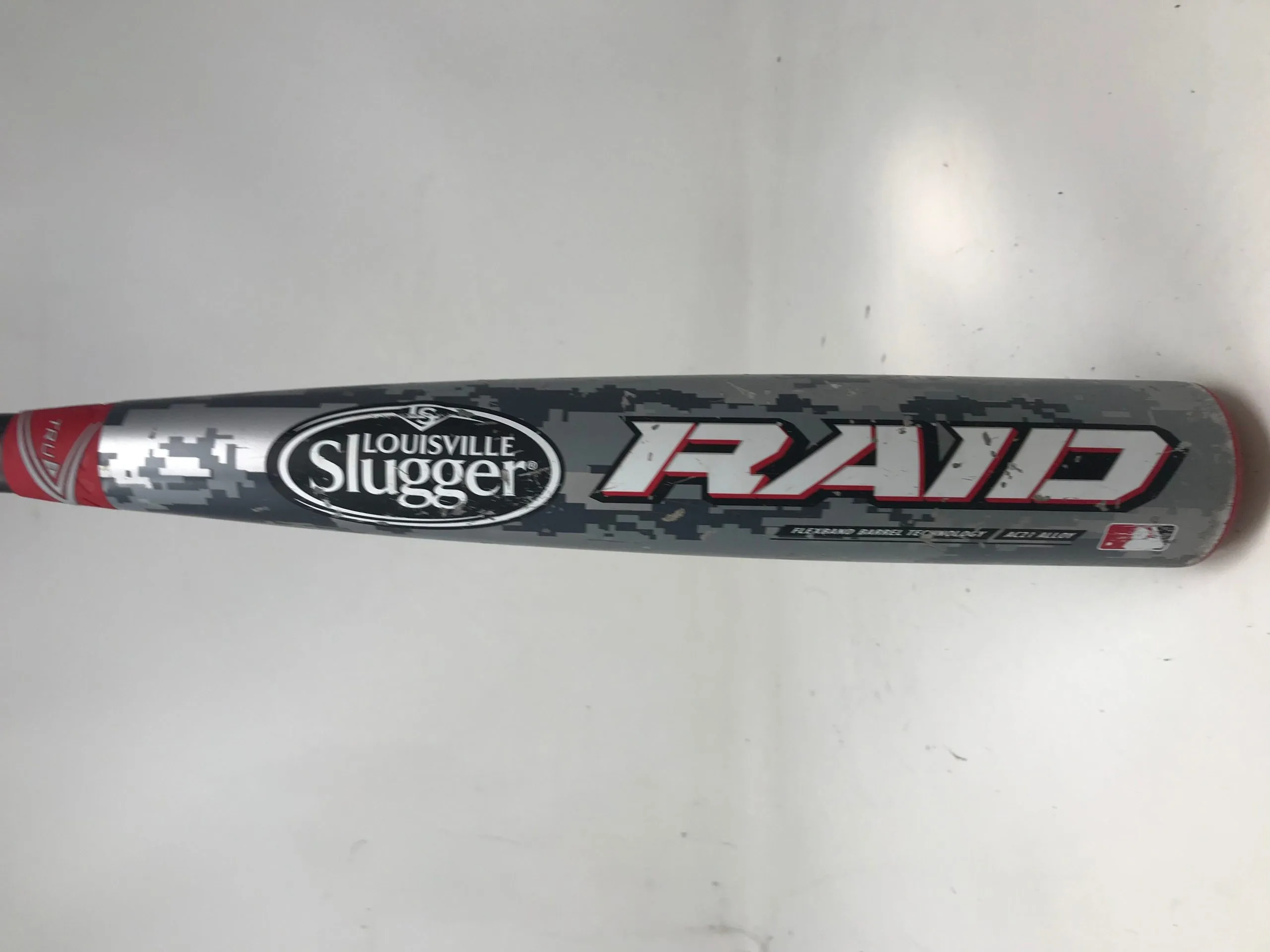 Used5 33/30 Louisville Slugger Raid BBCOR Baseball Bat BBRD14-RR -3 2014 2 5/8" 1 Used5 33/30 Louisville Slugger Raid BBCOR Baseball Bat BBRD14-RR -3 2014 2 5/8"