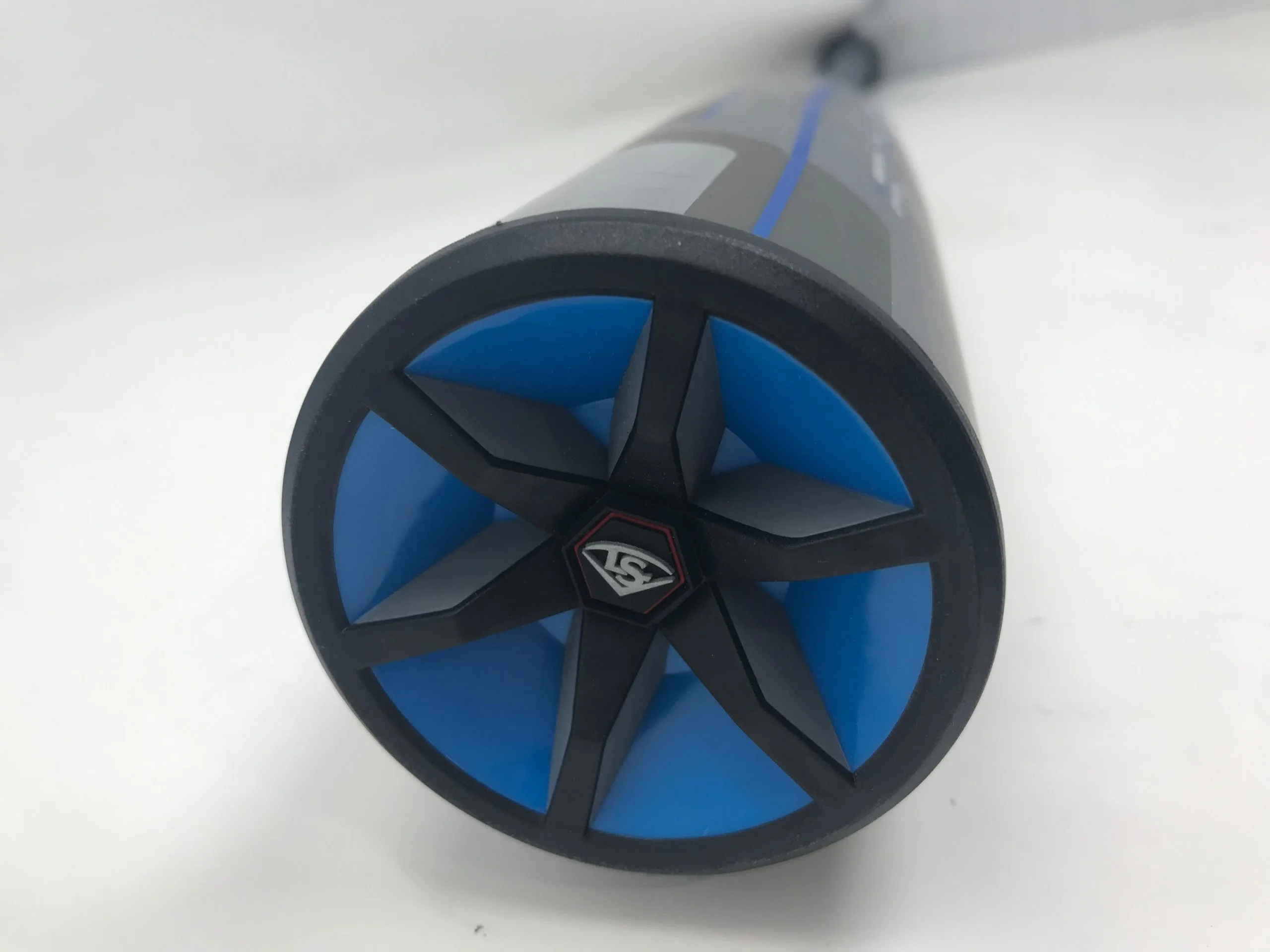 Used Demo Louisville Slugger 2020 32/29 Omaha 5 One Piece BBCOR Baseball Bat 2 5/8" 4 Used Demo Louisville Slugger 2020 32/29 Omaha 5 One Piece BBCOR Baseball Bat 2 5/8" - Image 4