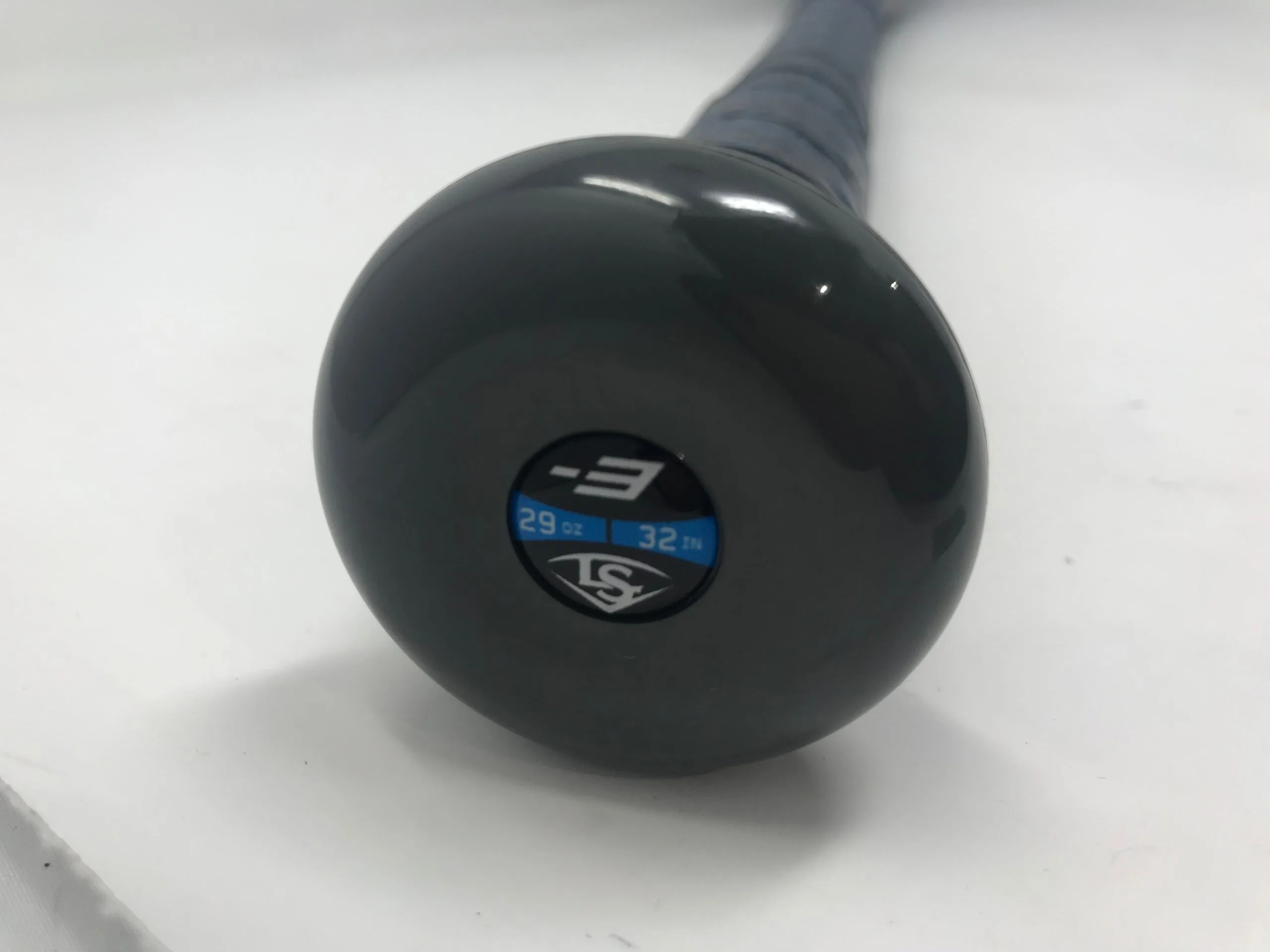 Used Demo Louisville Slugger 2020 32/29 Omaha 5 One Piece BBCOR Baseball Bat 2 5/8" 5 Used Demo Louisville Slugger 2020 32/29 Omaha 5 One Piece BBCOR Baseball Bat 2 5/8" - Image 5