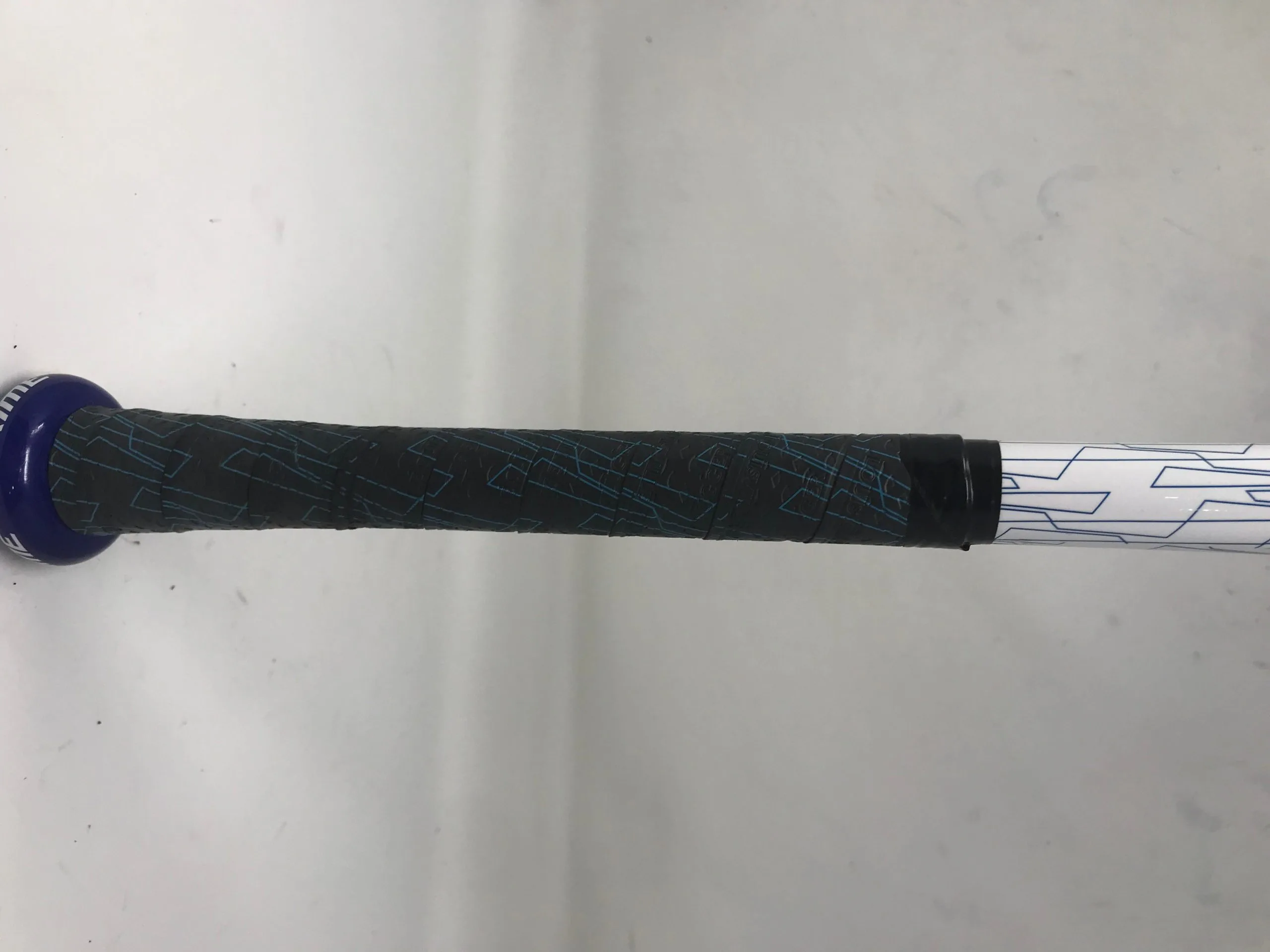Used WTLBBP919B Louisville Slugger Prime 919 33/30 Blue/White BBCOR 2 5/8" 4 Used WTLBBP919B Louisville Slugger Prime 919 33/30 Blue/White BBCOR 2 5/8" - Image 4