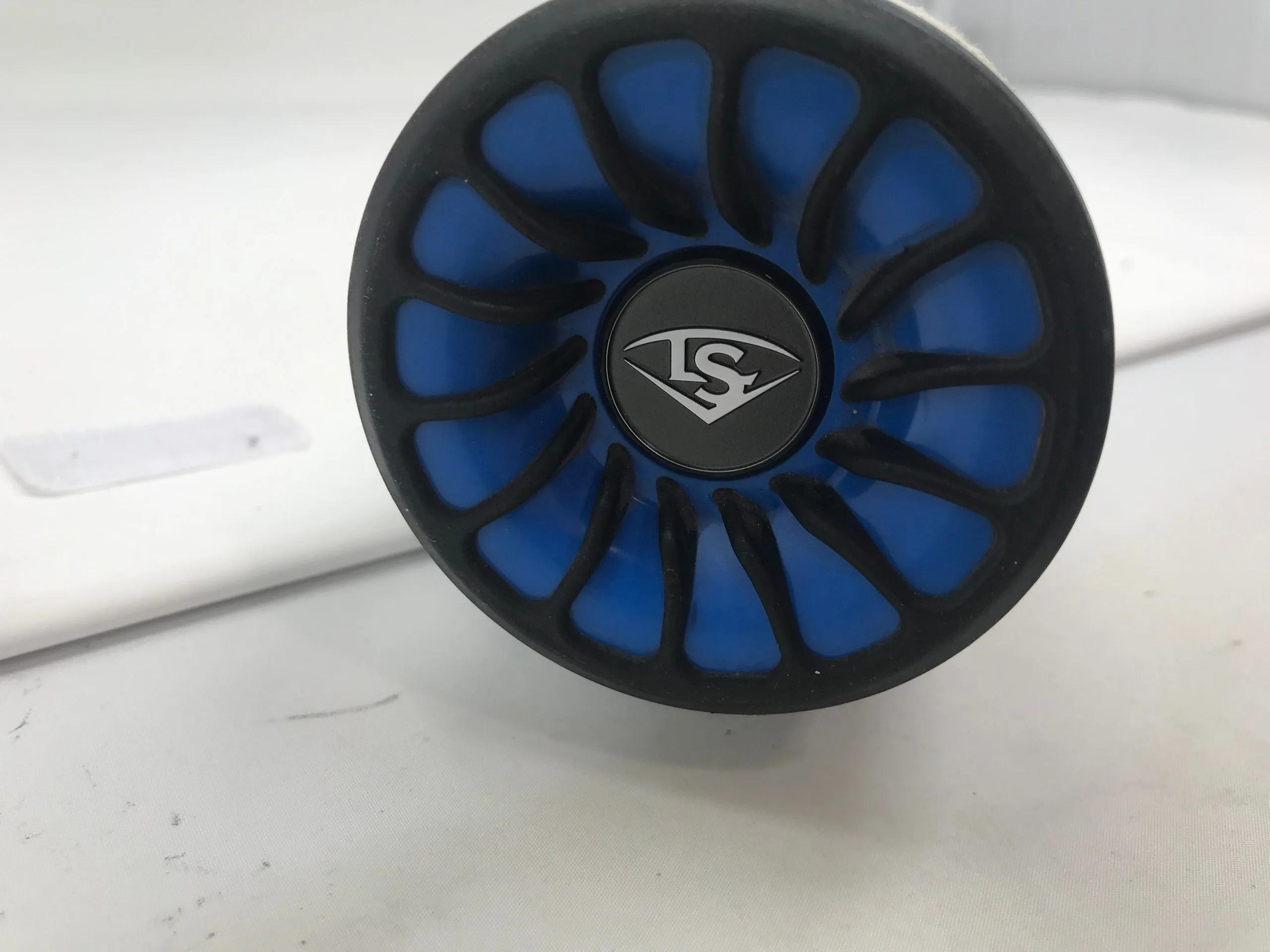 Used WTLBBP919B Louisville Slugger Prime 919 33/30 Blue/White BBCOR 2 5/8" 5 Used WTLBBP919B Louisville Slugger Prime 919 33/30 Blue/White BBCOR 2 5/8" - Image 5